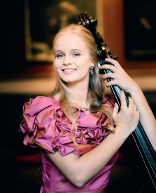 Mi, 17.12: Bass erstaunt mit Sasha Witteveen Mi, 17.12: Bass erstaunt mit Sasha Witteveen